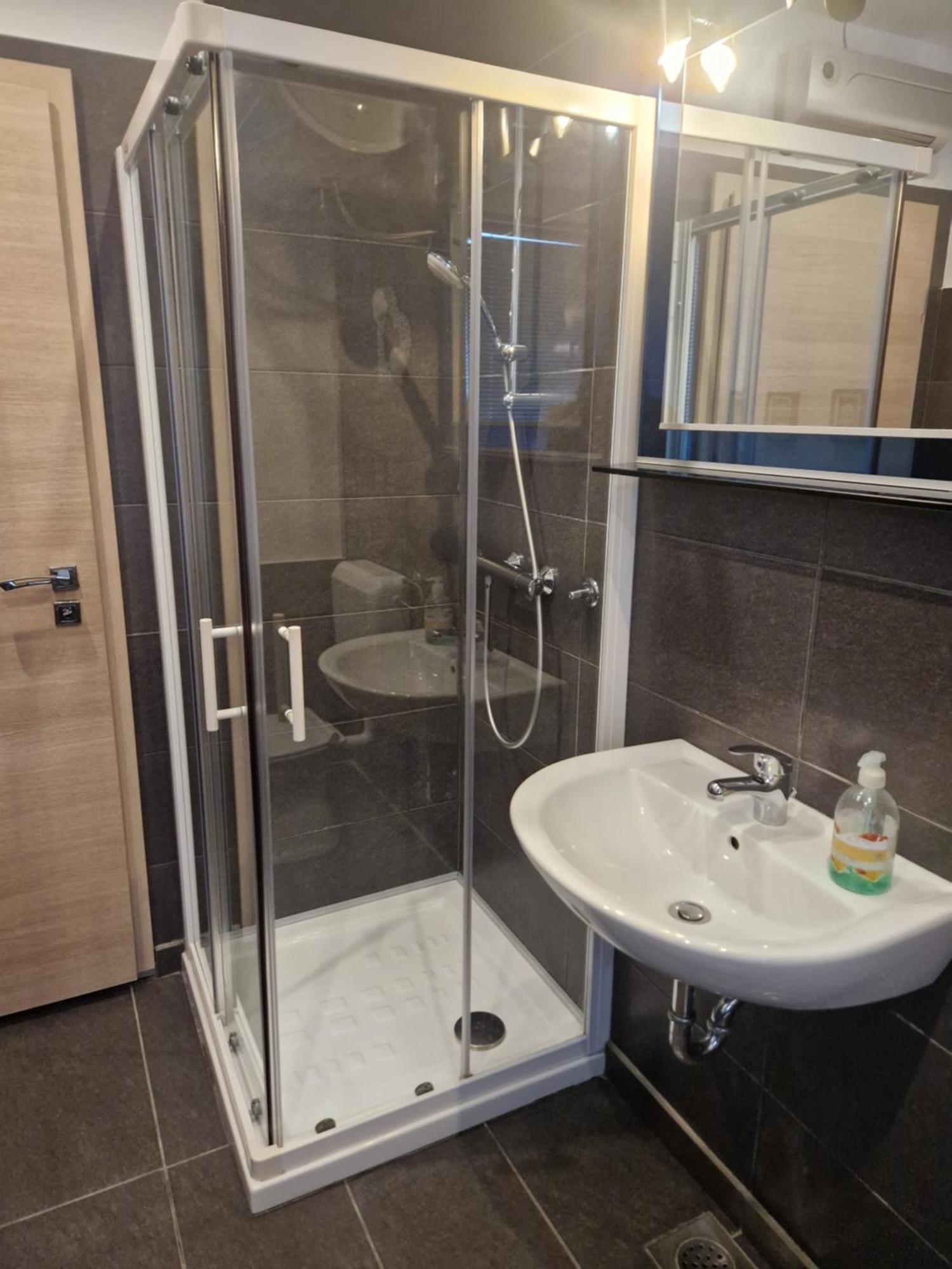 Apartmans Robo Koper Luaran gambar