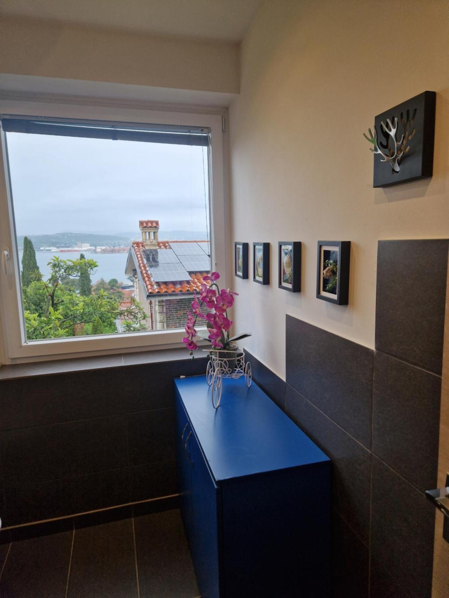 Apartmans Robo Koper Luaran gambar