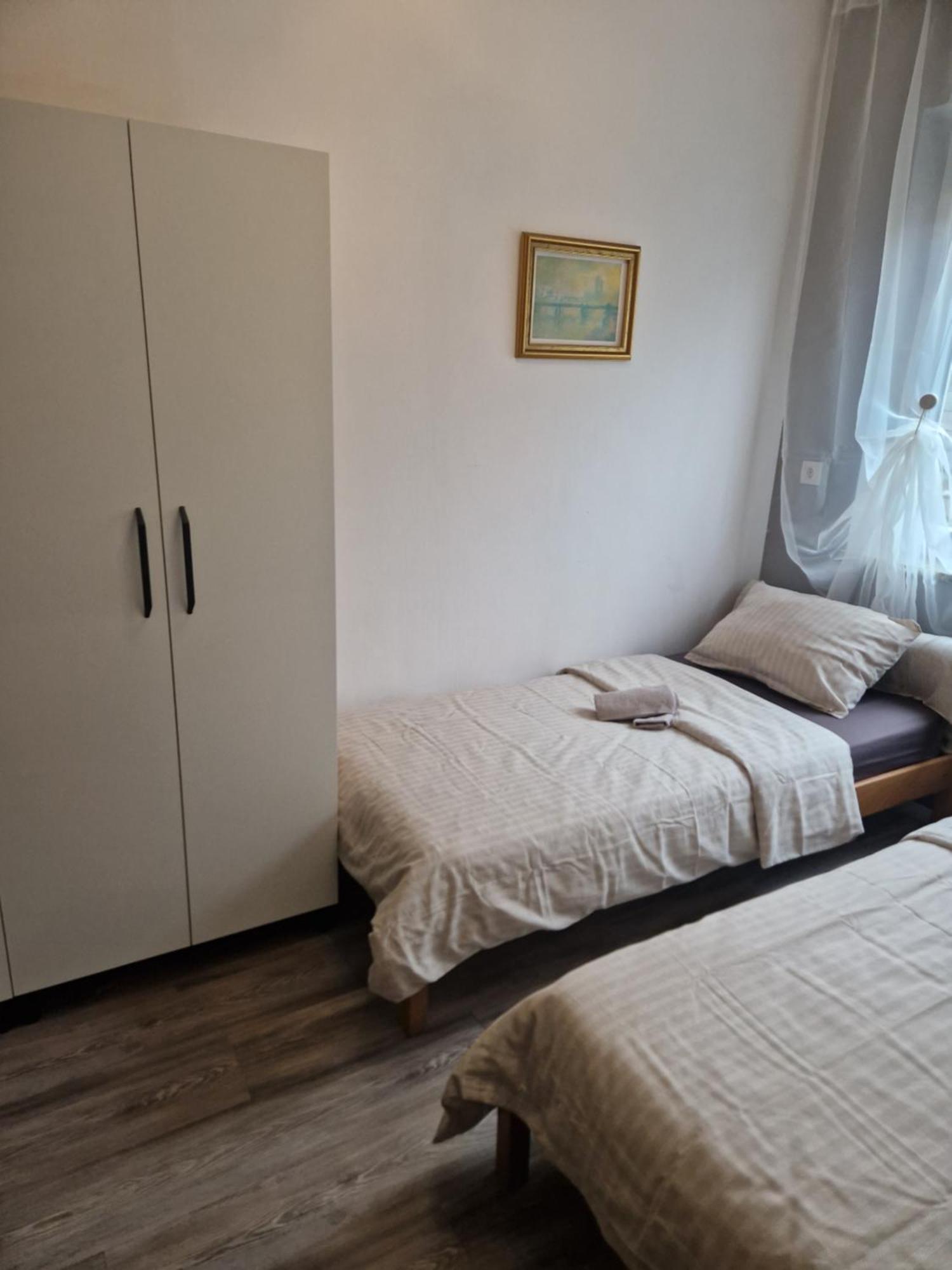 Apartmans Robo Koper Luaran gambar